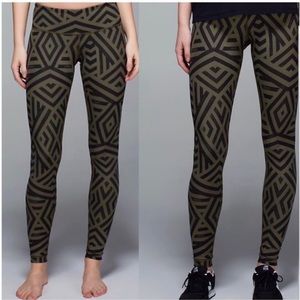 Lululemon athletica green and black leggings